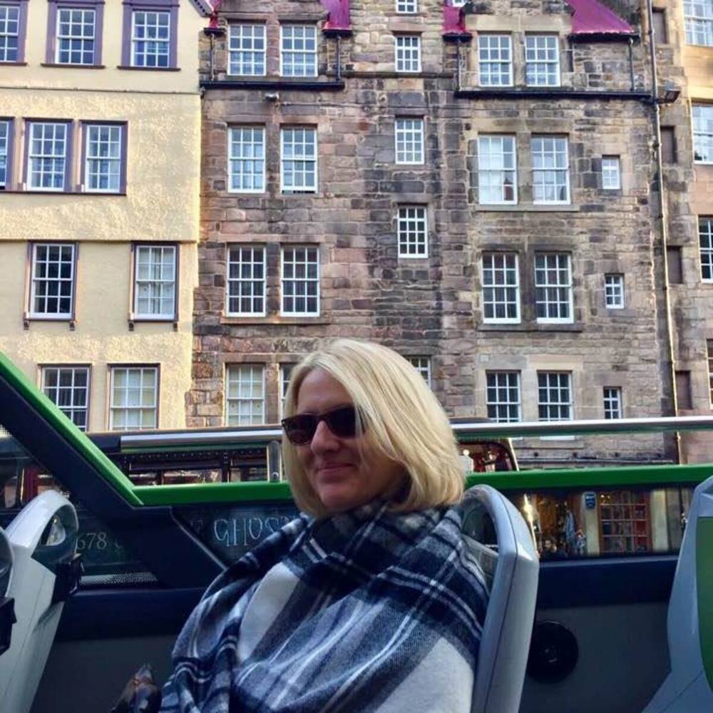 Meet your Posher, Linda